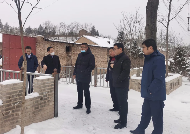 当好“四大员” 助力“五个化”——华体会官方网页版-华体会(中国)
积极做好包抓共建村社文明创建工作(图2)
