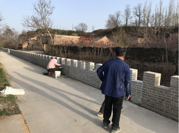 文明创建我先行——华体会官方网页版-华体会(中国)
积极提升包抓共建村社人居环境(图2)
