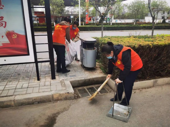 华体会官方网页版-华体会(中国)
赴包抓共建村社开展卫生清扫志愿服务活动(图5)