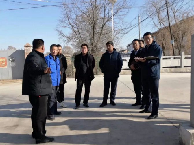 筑起安全墙 照亮乡村路——华体会官方网页版-华体会(中国)
鼎力支持包抓共建村社文明创建工作(图5)