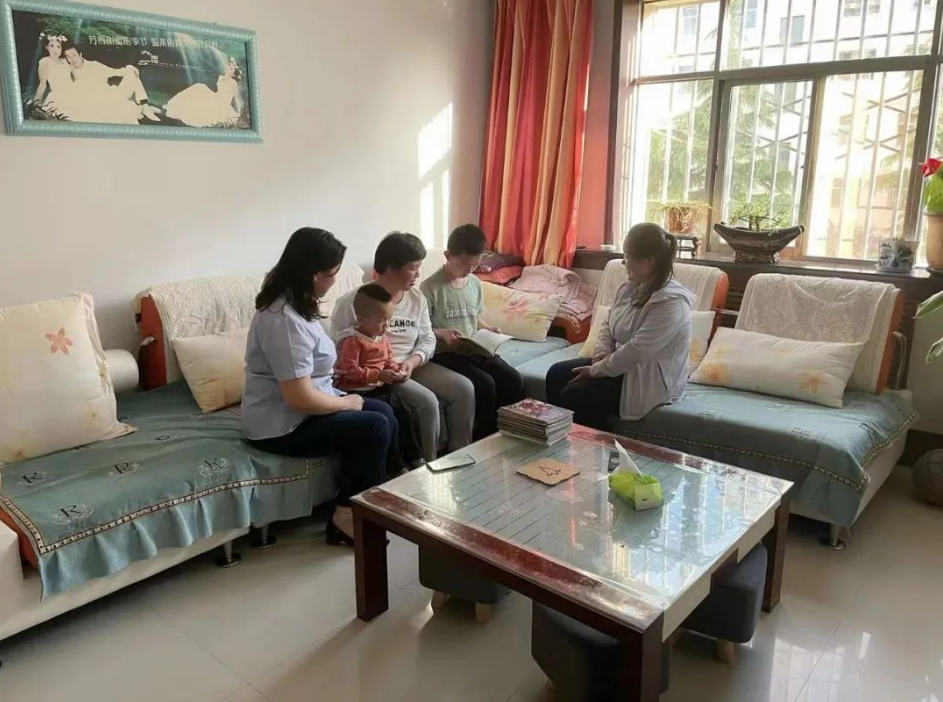 华体会官方网页版-华体会(中国)
开展女职工未成年子女关爱活动(图2)
