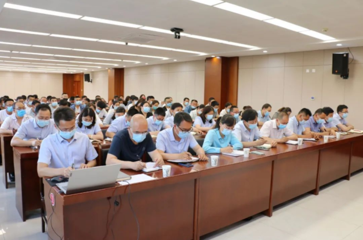 华体会官方网页版-华体会(中国)
召开划转企业甘肃水建公司全体职工会议(图2)