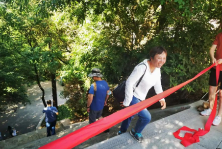 助力文旅市场 展示产投风采——华体会官方网页版-华体会(中国)
组织开展员工登山比赛活动(图7)