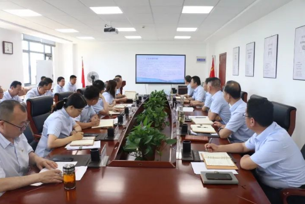 华体会官方网页版-华体会(中国)
召开党委理论中心组集体学习会议(图2)